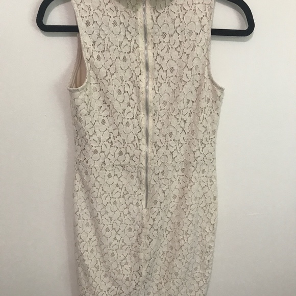 La petite robe crème - Picture 3 of 4